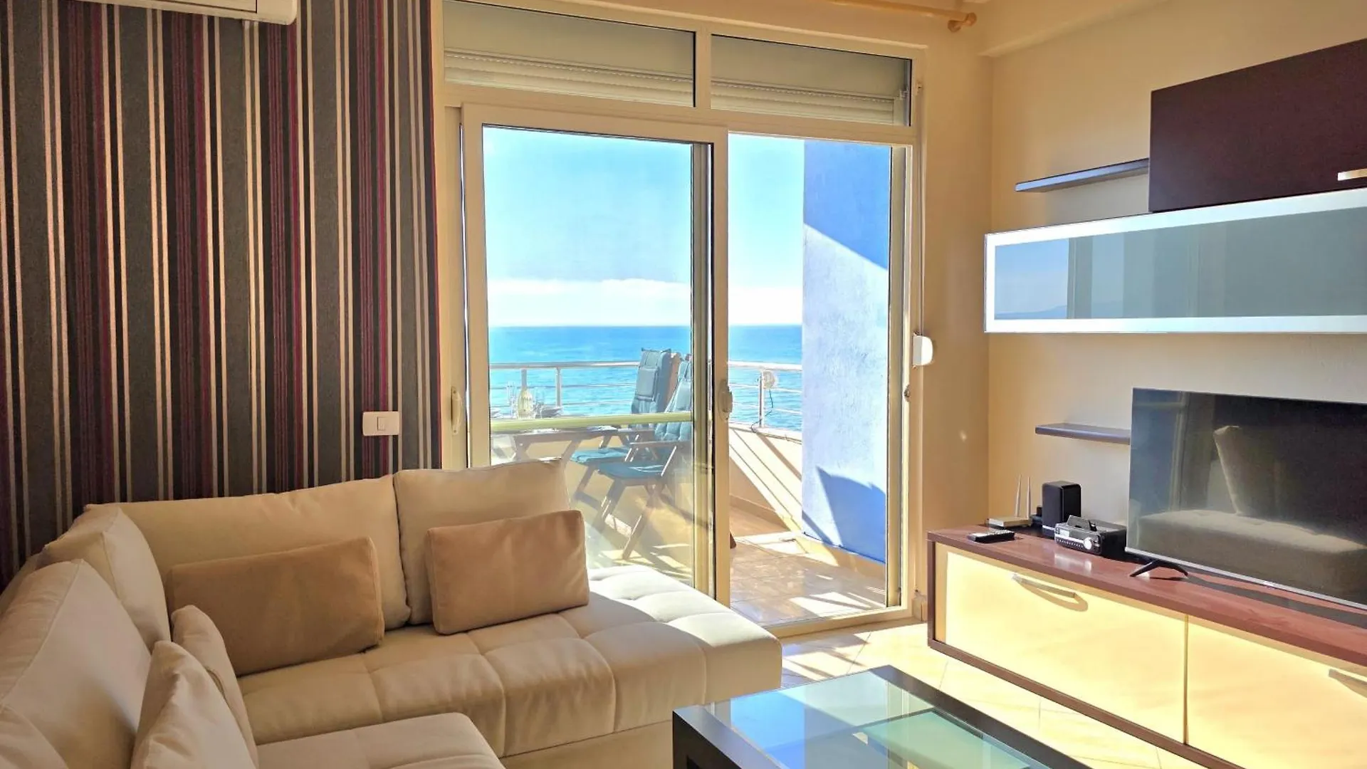 Apartamento Vacation Rental Durres - 075